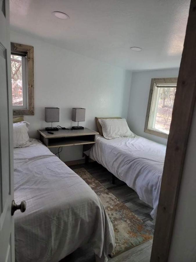 Greer Point Trails End Cabins Екстер'єр фото