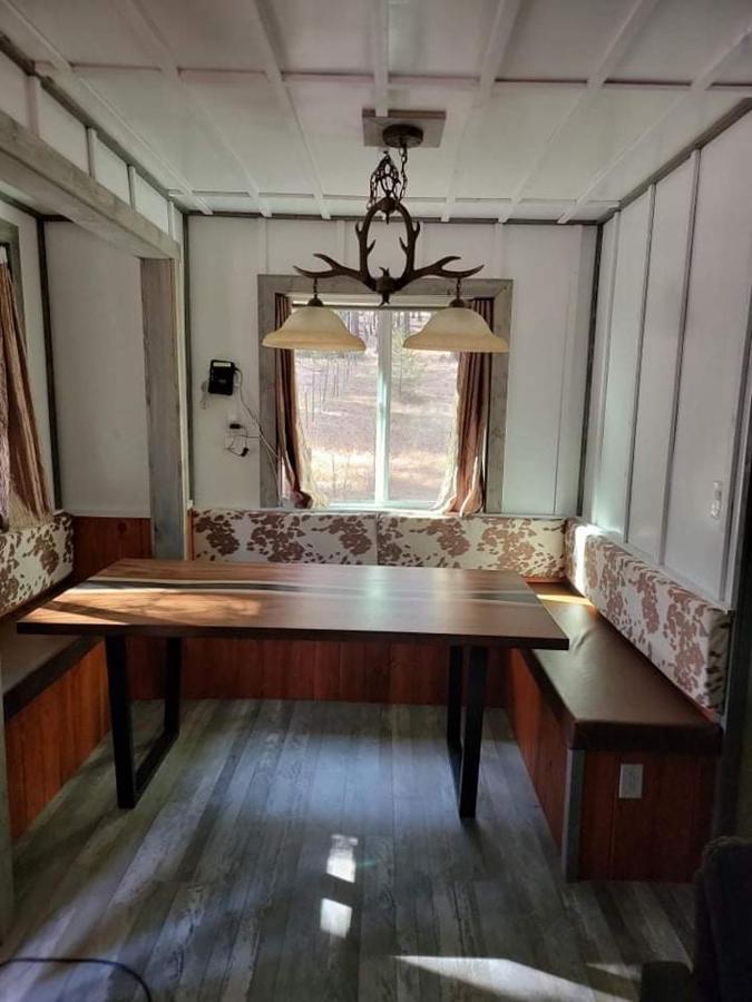Greer Point Trails End Cabins Екстер'єр фото
