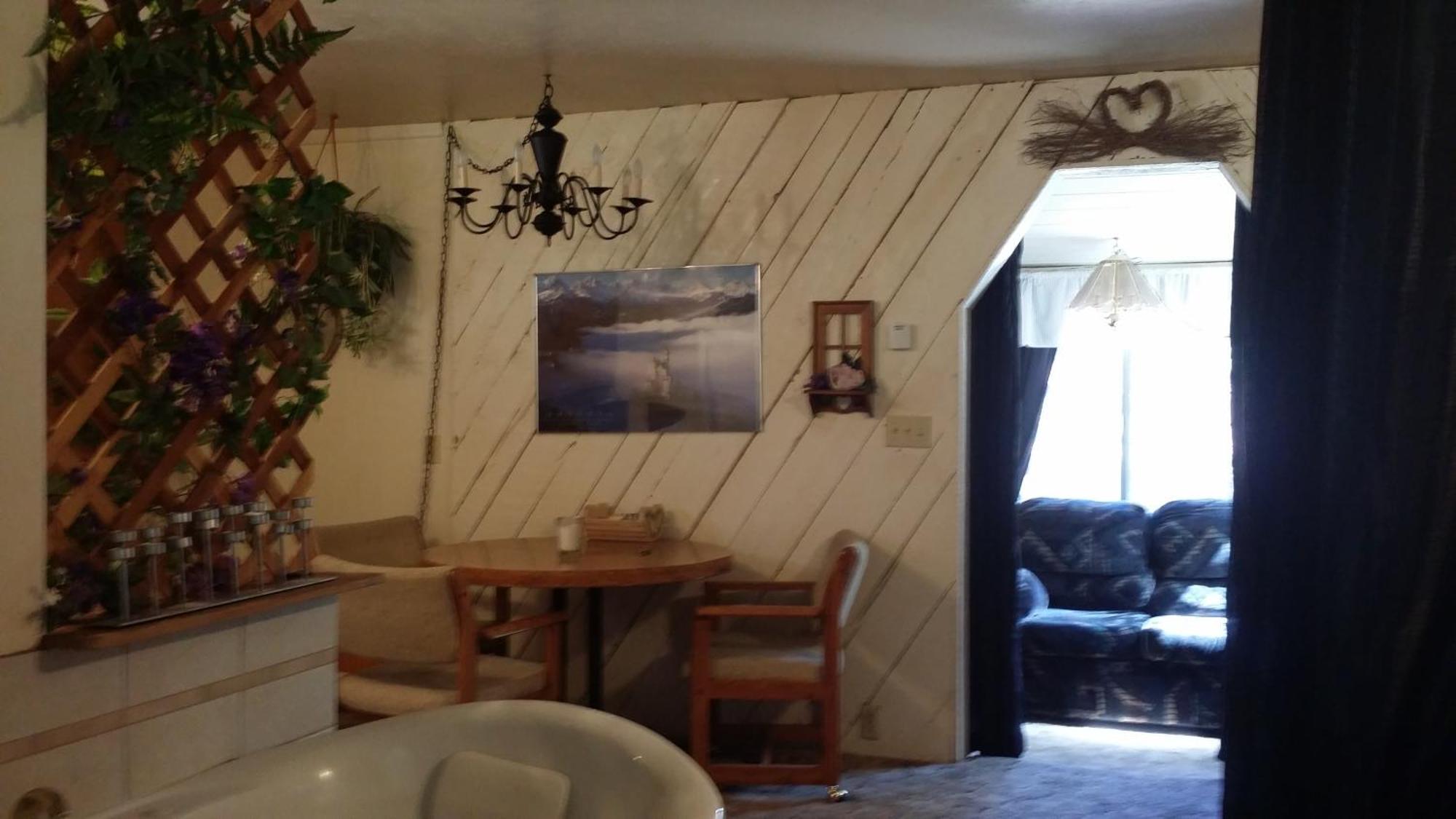 Greer Point Trails End Cabins Номер фото