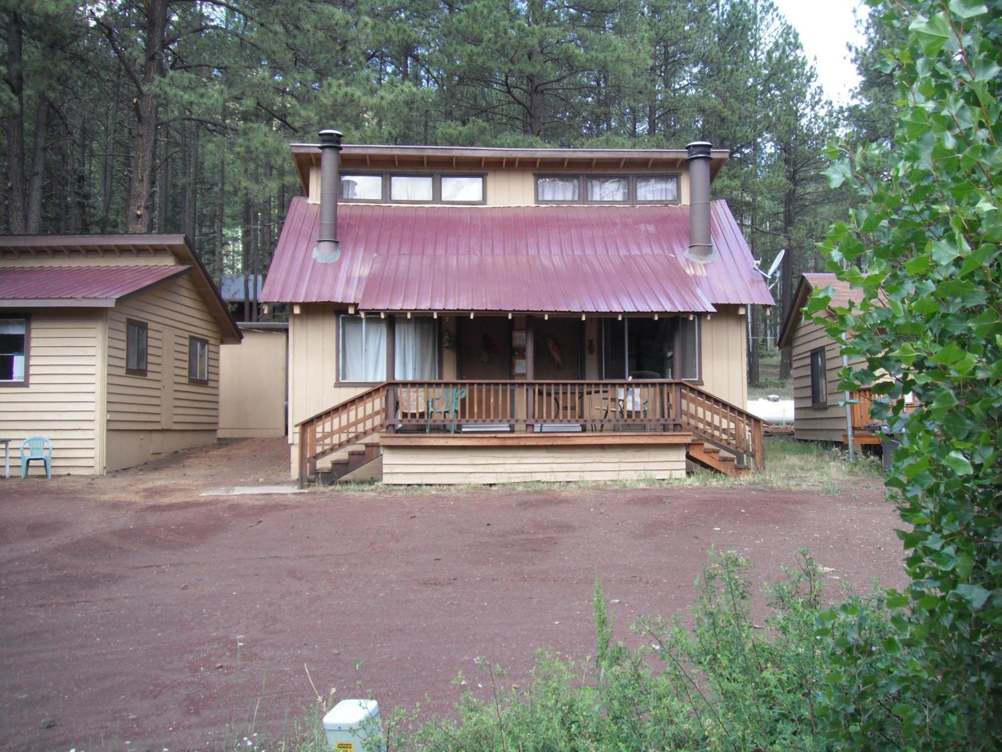 Greer Point Trails End Cabins Номер фото
